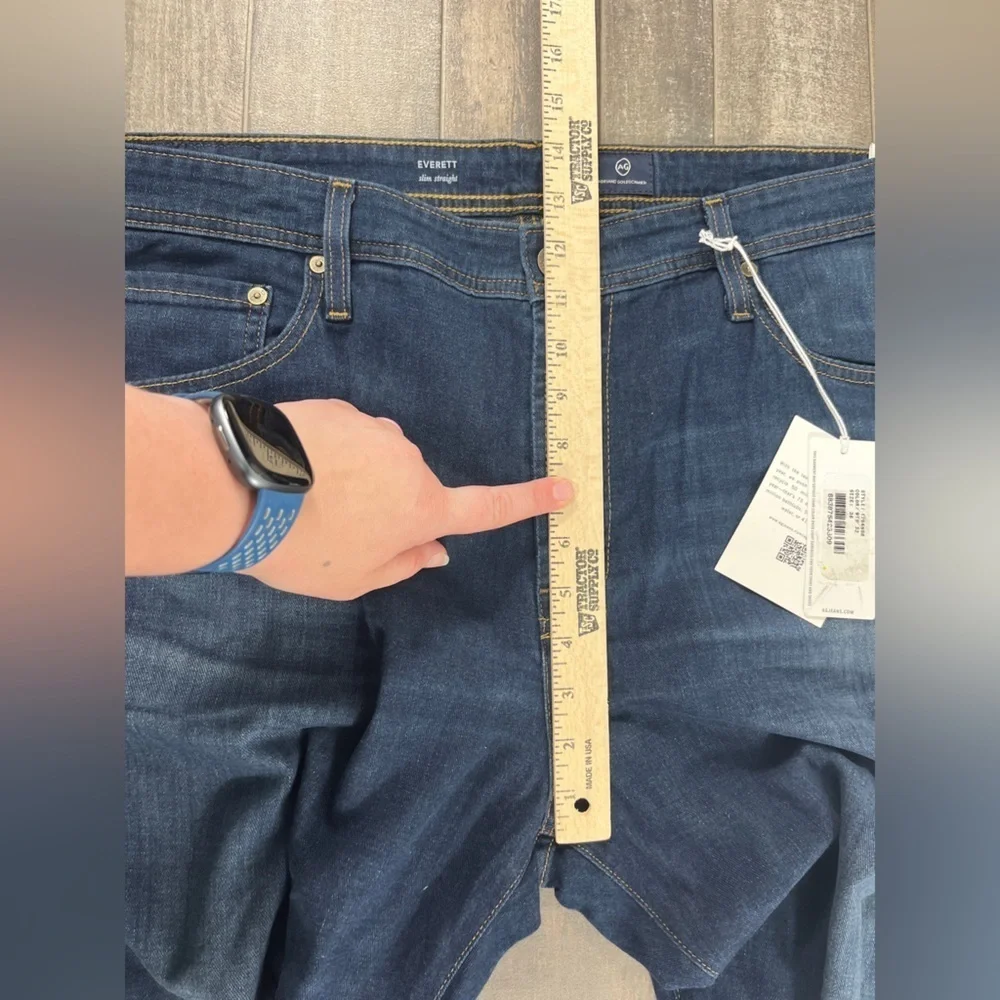 NWT AG Everett Slim Straight Dark Wash